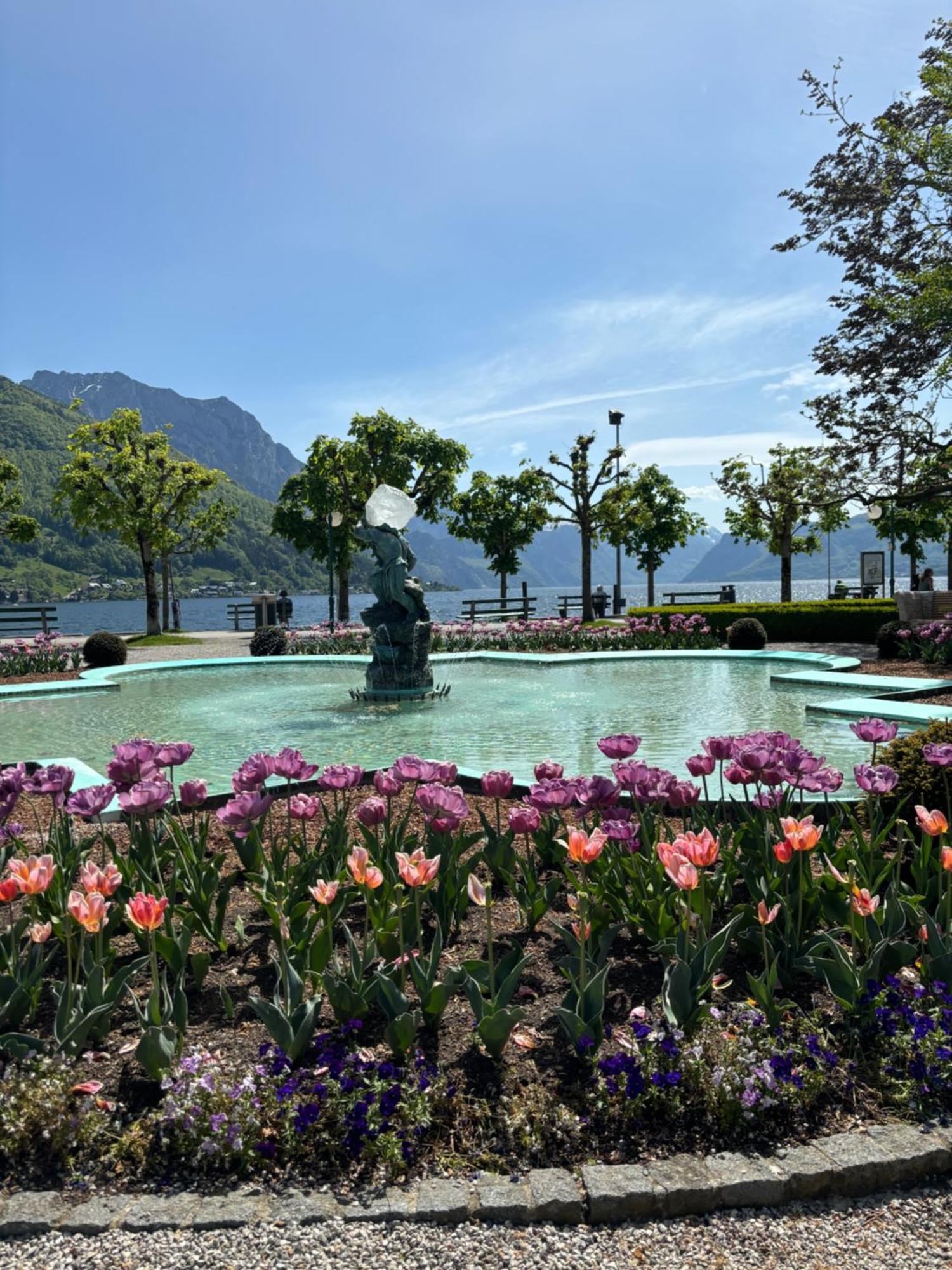 Wohnung See- Und Bergnaehe Gmunden Bagian luar foto